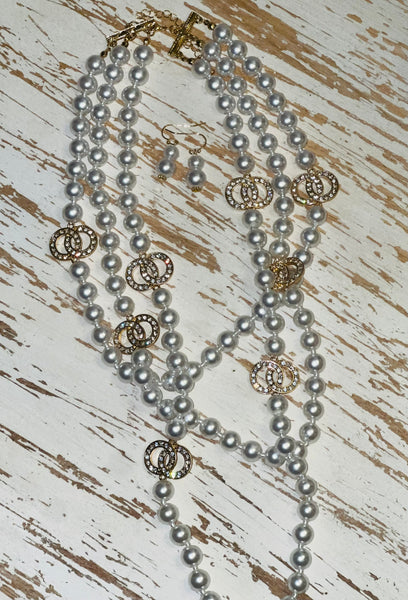 Layers of Pearls Necklace Set