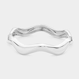 Wavy Bangle